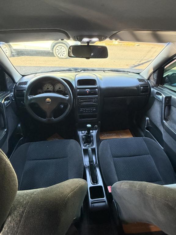 CHEVROLET Astra Hatch - Foto