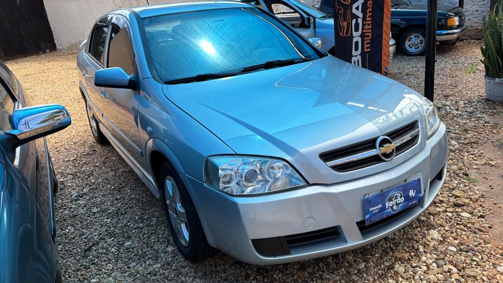 CHEVROLET Astra Hatch - Foto