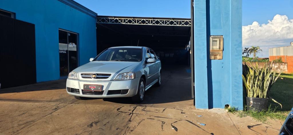 CHEVROLET Astra Hatch - Foto