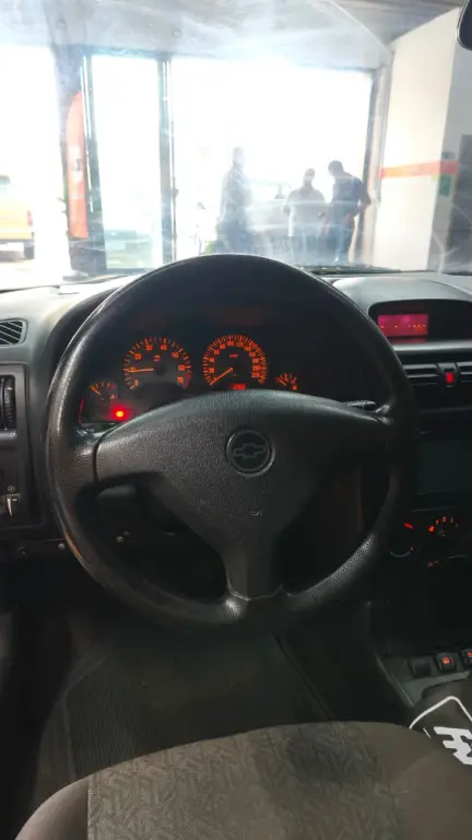 CHEVROLET Astra Hatch - Foto