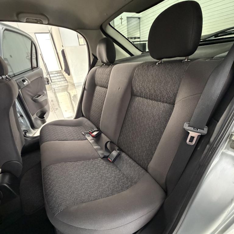 CHEVROLET Astra Hatch - Foto