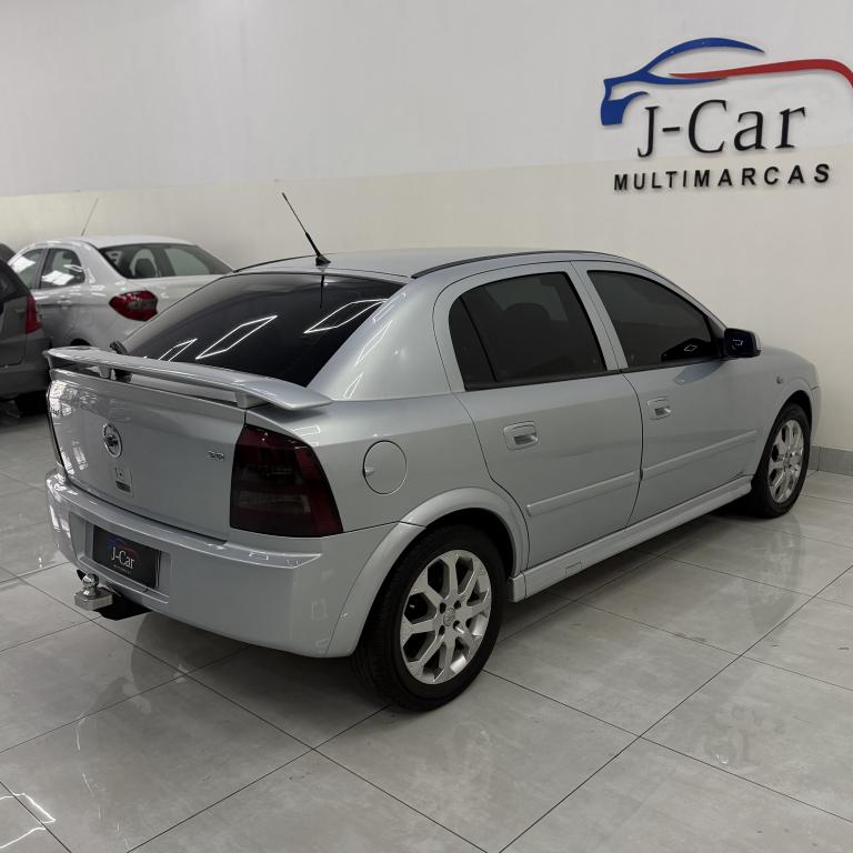 CHEVROLET Astra Hatch - Foto