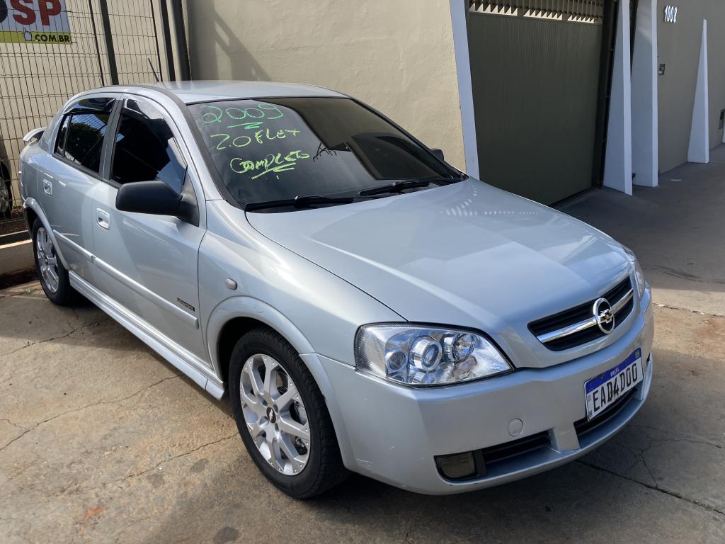 CHEVROLET Astra Hatch - Foto