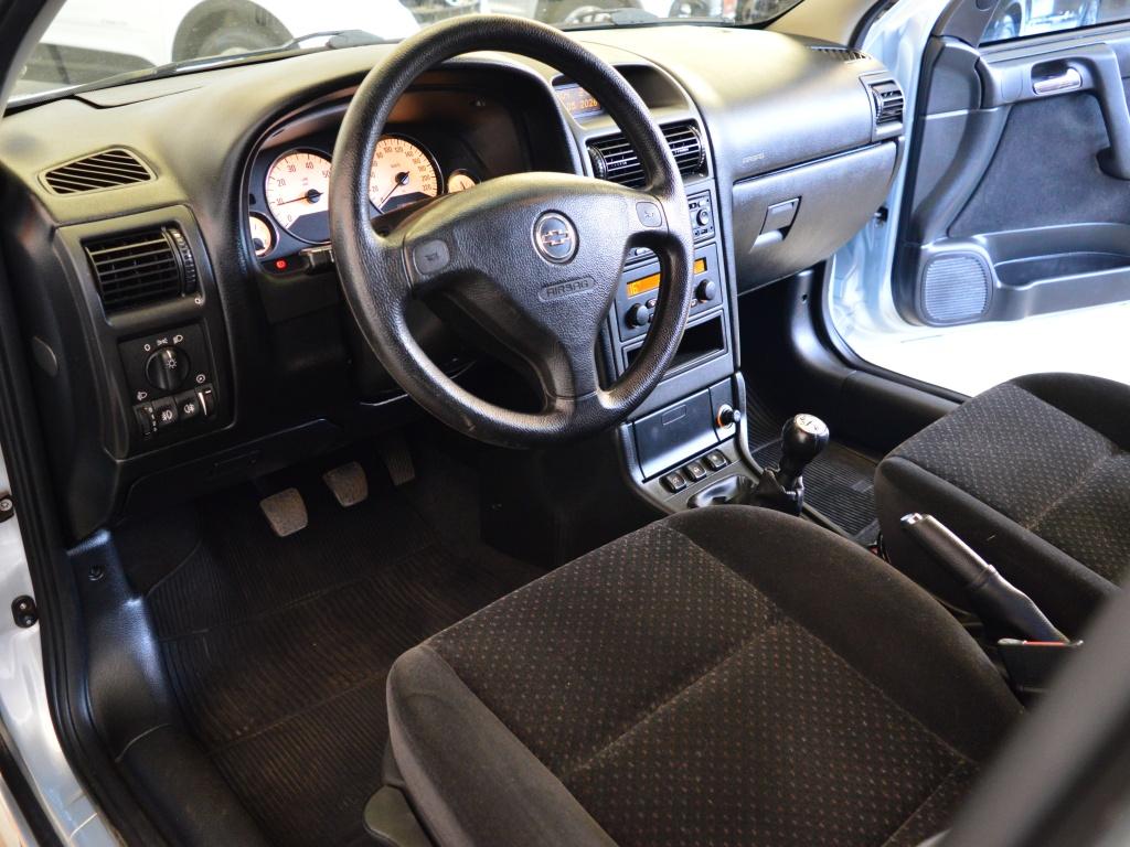 CHEVROLET Astra Hatch - Foto