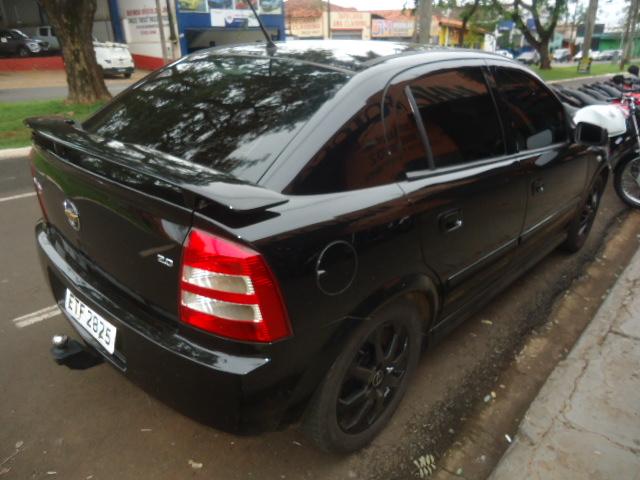 CHEVROLET Astra Hatch - Foto