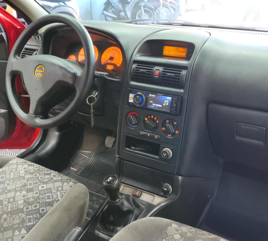 CHEVROLET Astra Hatch - Foto