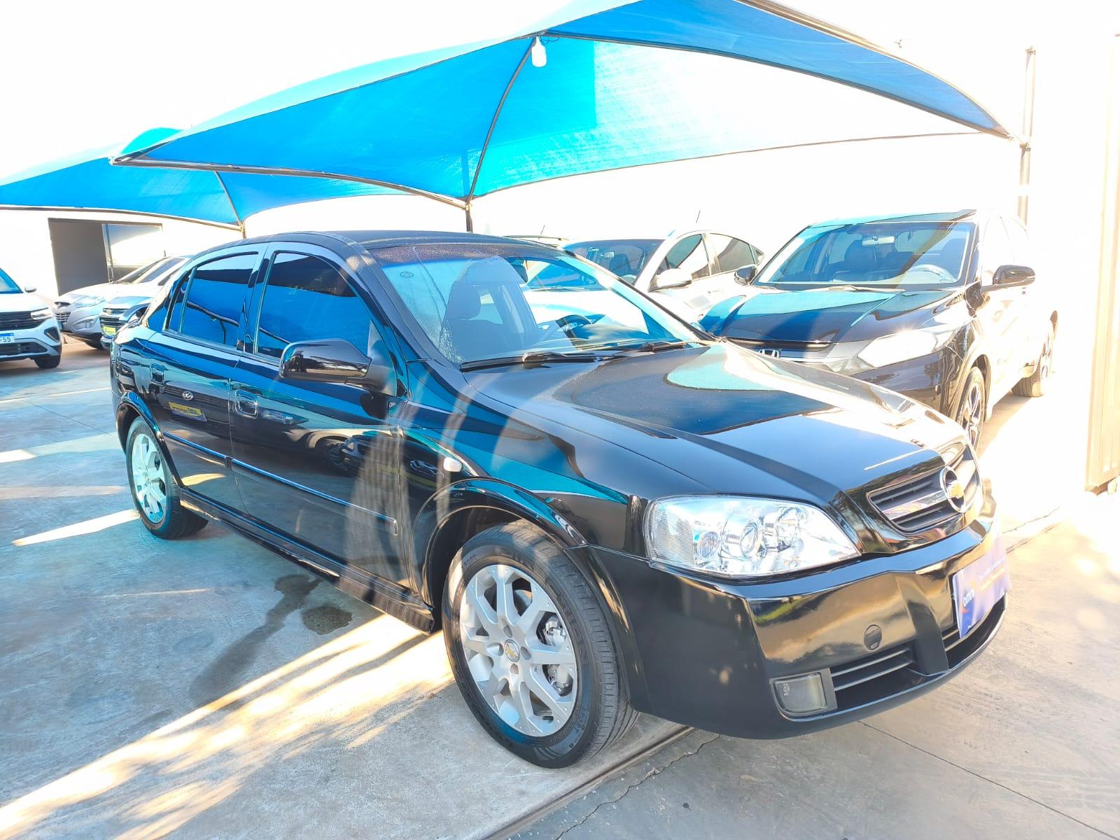 CHEVROLET Astra Hatch - Foto
