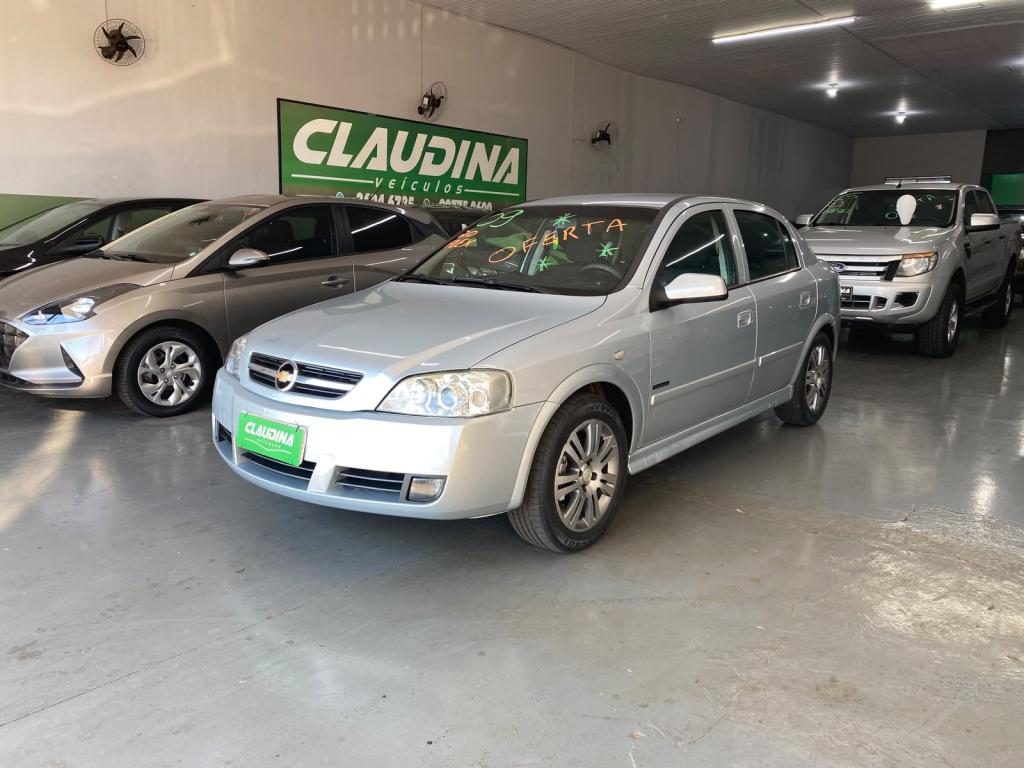 CHEVROLET Astra Hatch - Foto