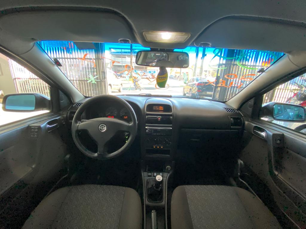 CHEVROLET Astra Hatch - Foto
