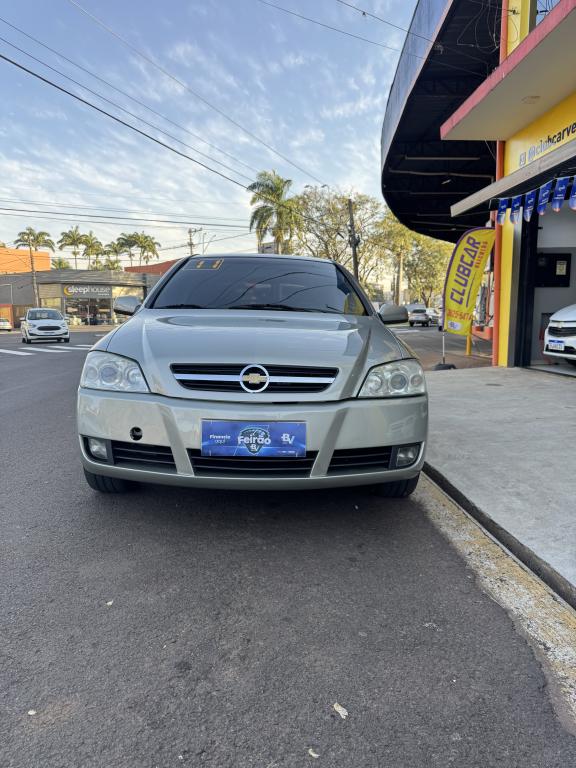 CHEVROLET Astra Hatch - Foto