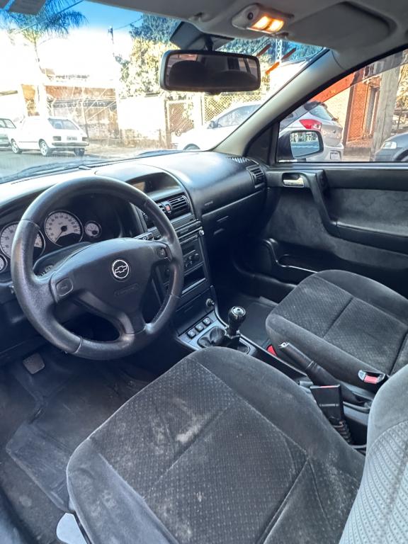 CHEVROLET Astra Hatch - Foto