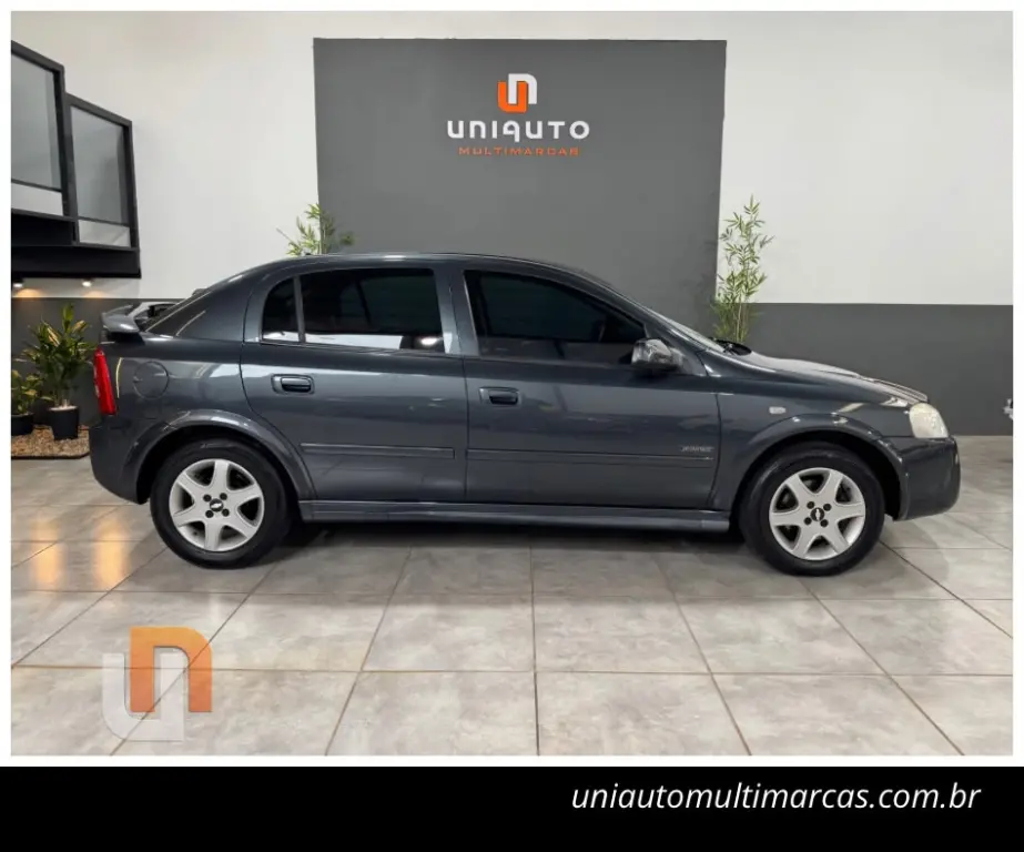 CHEVROLET Astra Hatch