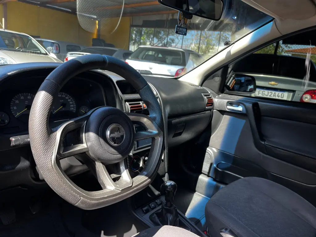 CHEVROLET Astra Hatch - Foto