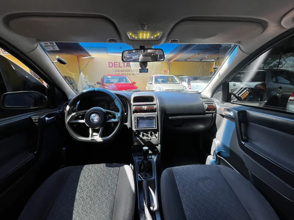 CHEVROLET Astra Hatch - Foto
