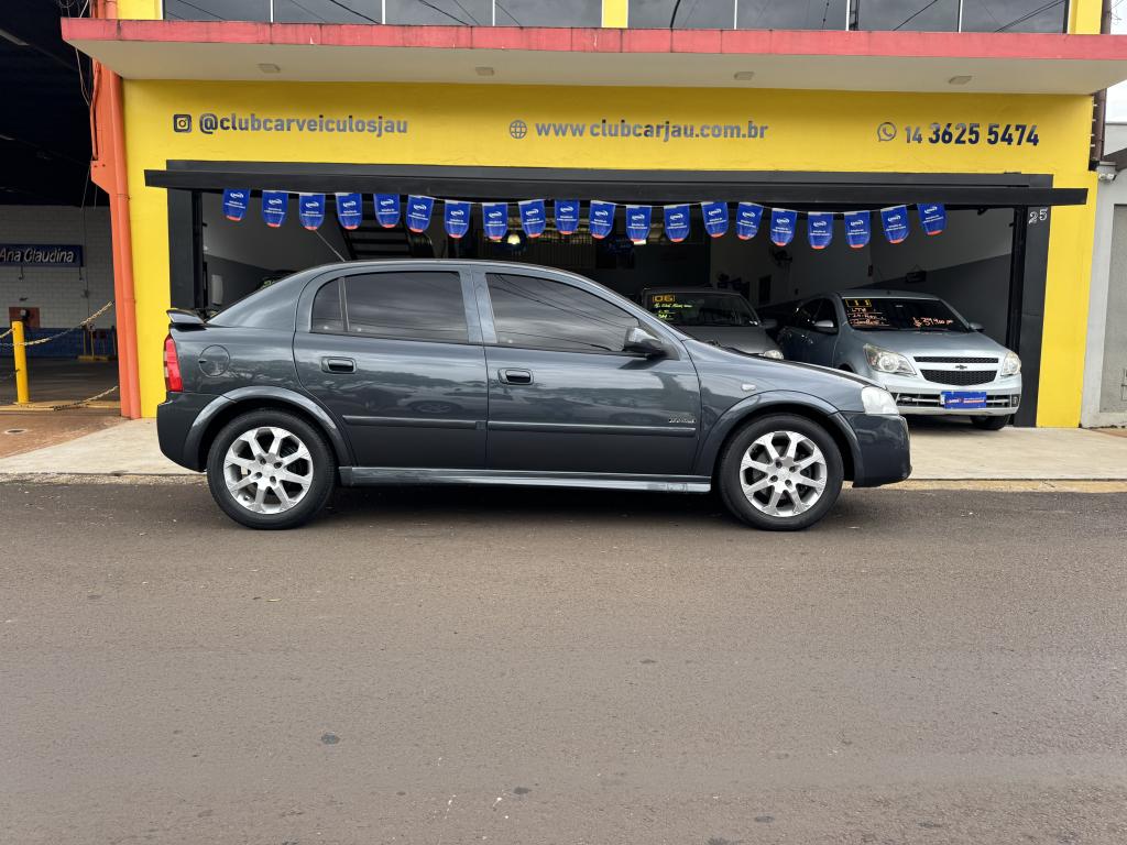 CHEVROLET Astra Hatch