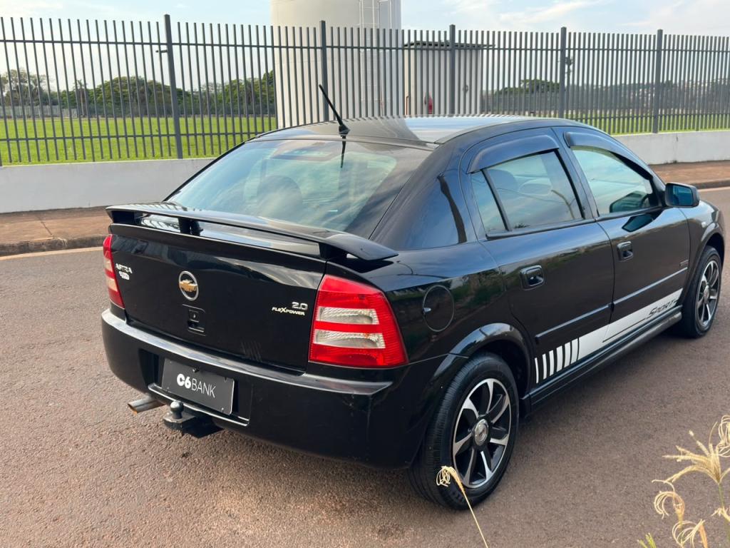 CHEVROLET Astra Hatch - Foto