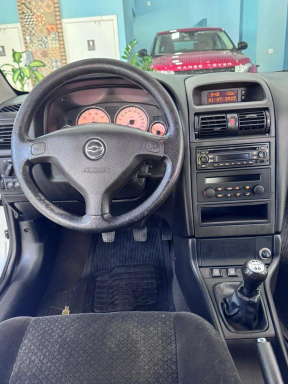 CHEVROLET Astra Sedan - Foto