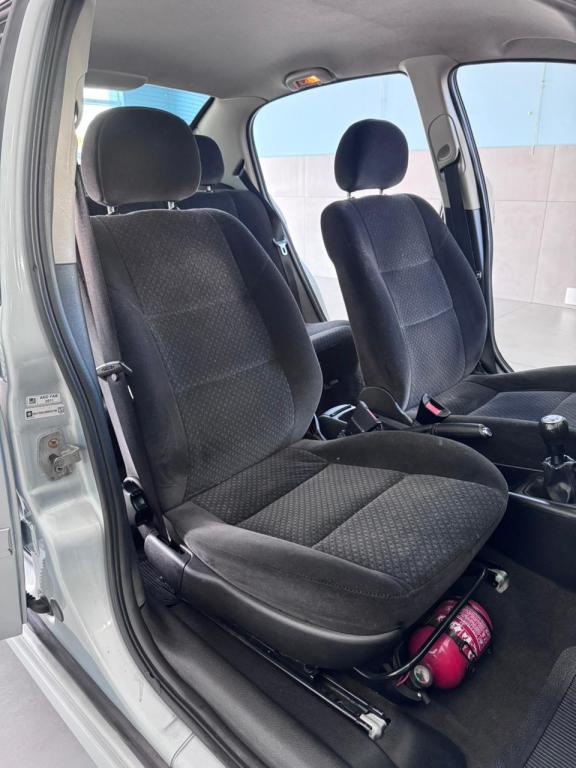 CHEVROLET Astra Sedan - Foto