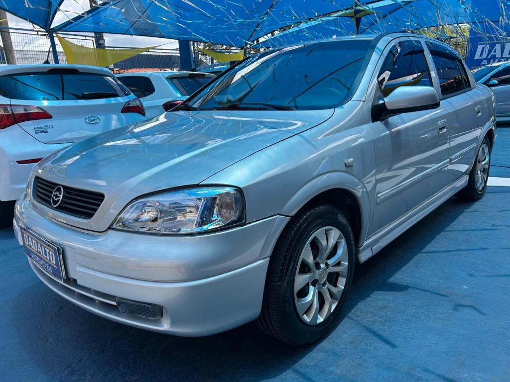CHEVROLET Astra Sedan