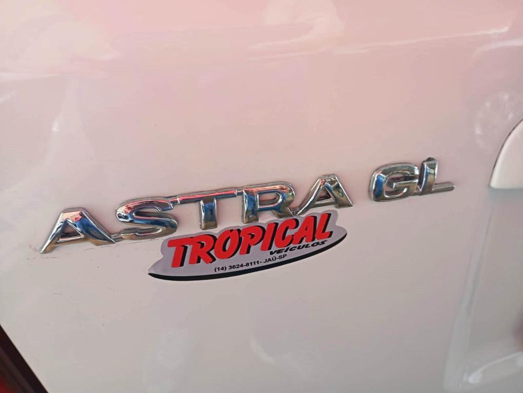 CHEVROLET Astra Sedan - Foto