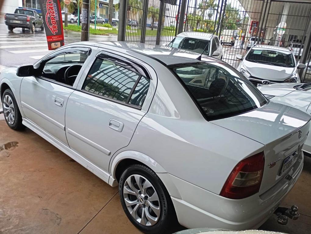 CHEVROLET Astra Sedan - Foto