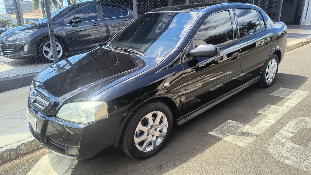 CHEVROLET Astra Sedan - Foto