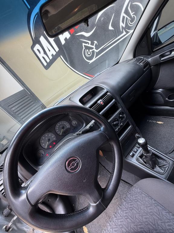 CHEVROLET Astra Sedan - Foto