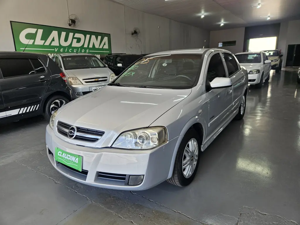 CHEVROLET Astra Sedan - Foto