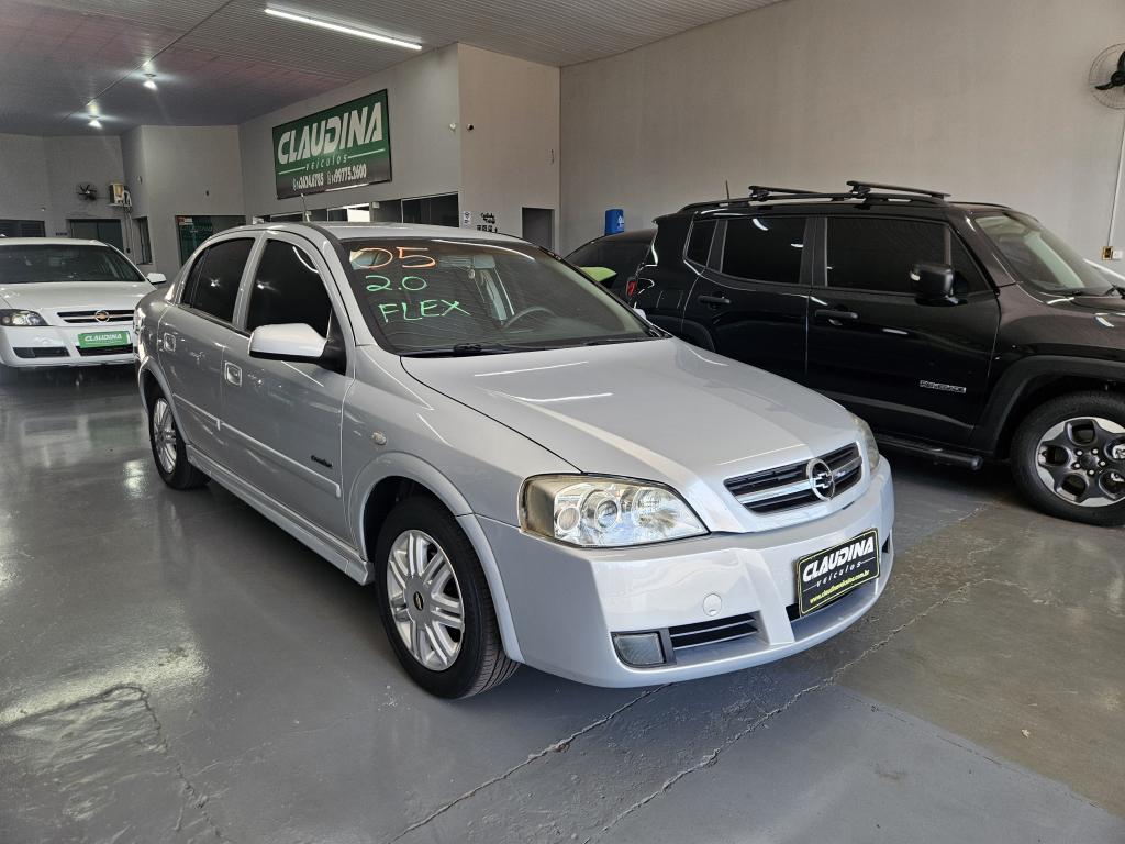 CHEVROLET Astra Sedan - Foto