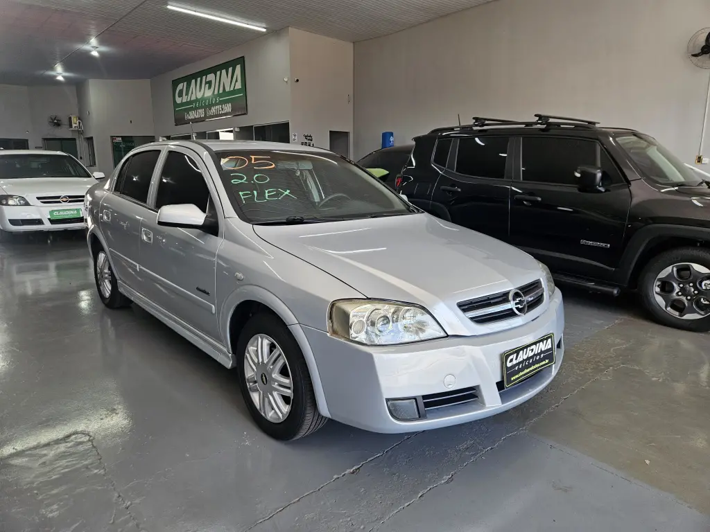 CHEVROLET Astra Sedan - Foto