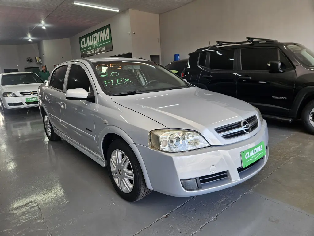 CHEVROLET Astra Sedan - Foto