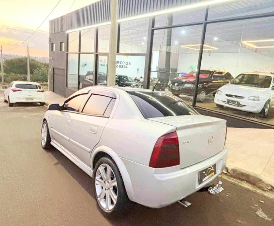 CHEVROLET Astra Sedan - Foto