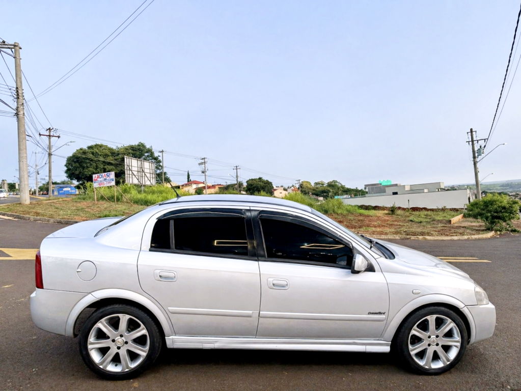 CHEVROLET Astra Sedan - Foto