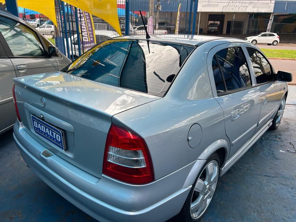 CHEVROLET Astra Sedan - Foto