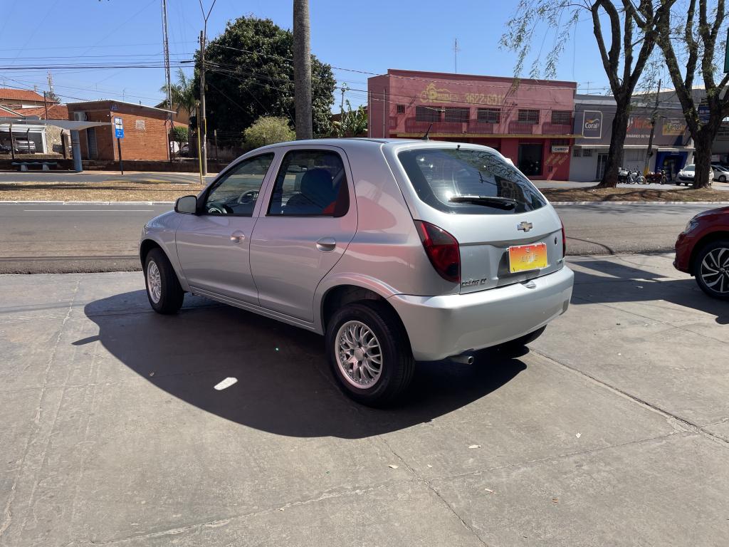 CHEVROLET Celta - Foto