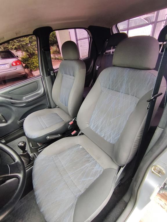 CHEVROLET Celta - Foto