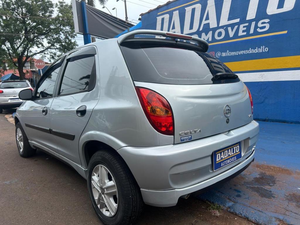CHEVROLET Celta - Foto