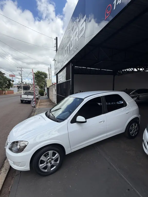 CHEVROLET Celta - Foto