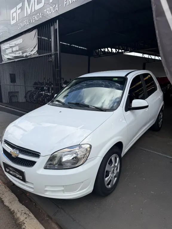 CHEVROLET Celta - Foto