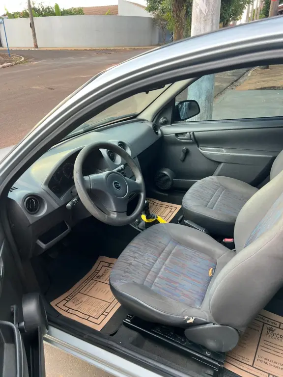 CHEVROLET Celta - Foto