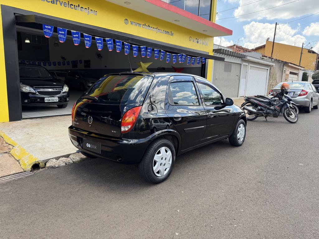 CHEVROLET Celta - Foto