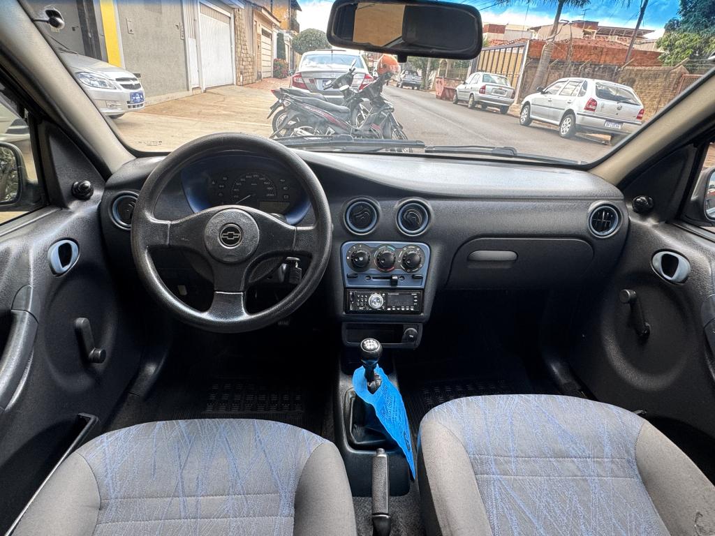 CHEVROLET Celta - Foto