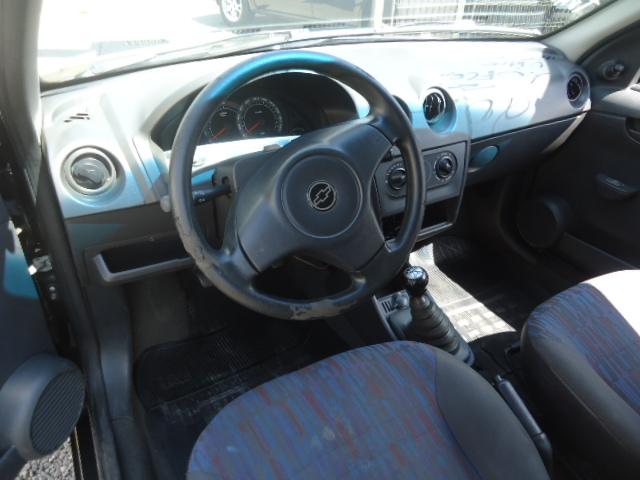 CHEVROLET Celta - Foto