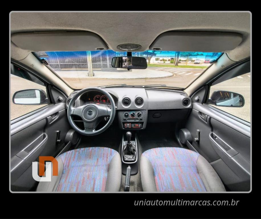 CHEVROLET Celta - Foto