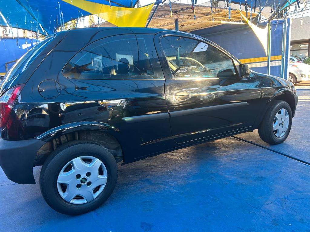 CHEVROLET Celta - Foto
