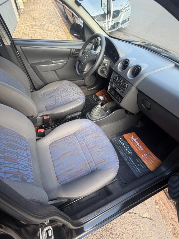 CHEVROLET Celta - Foto