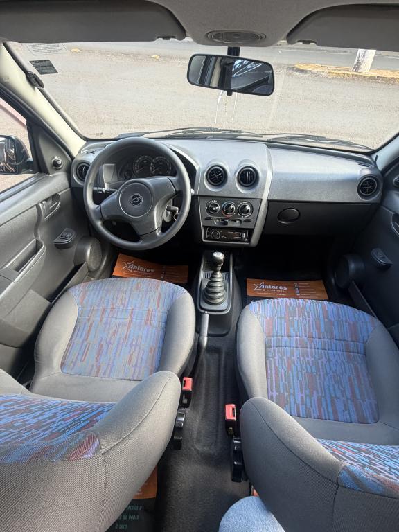 CHEVROLET Celta - Foto