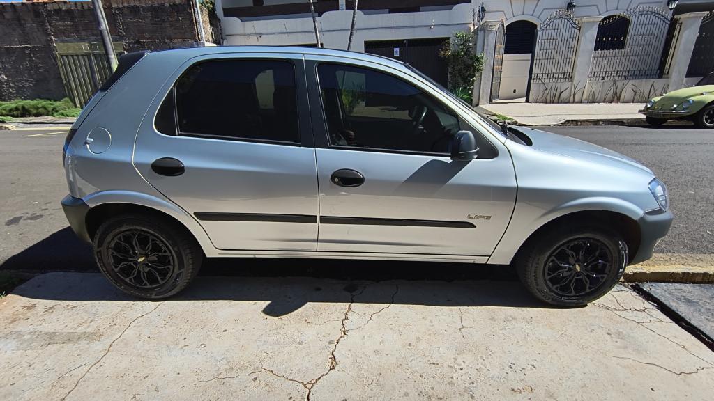 CHEVROLET Celta - Foto