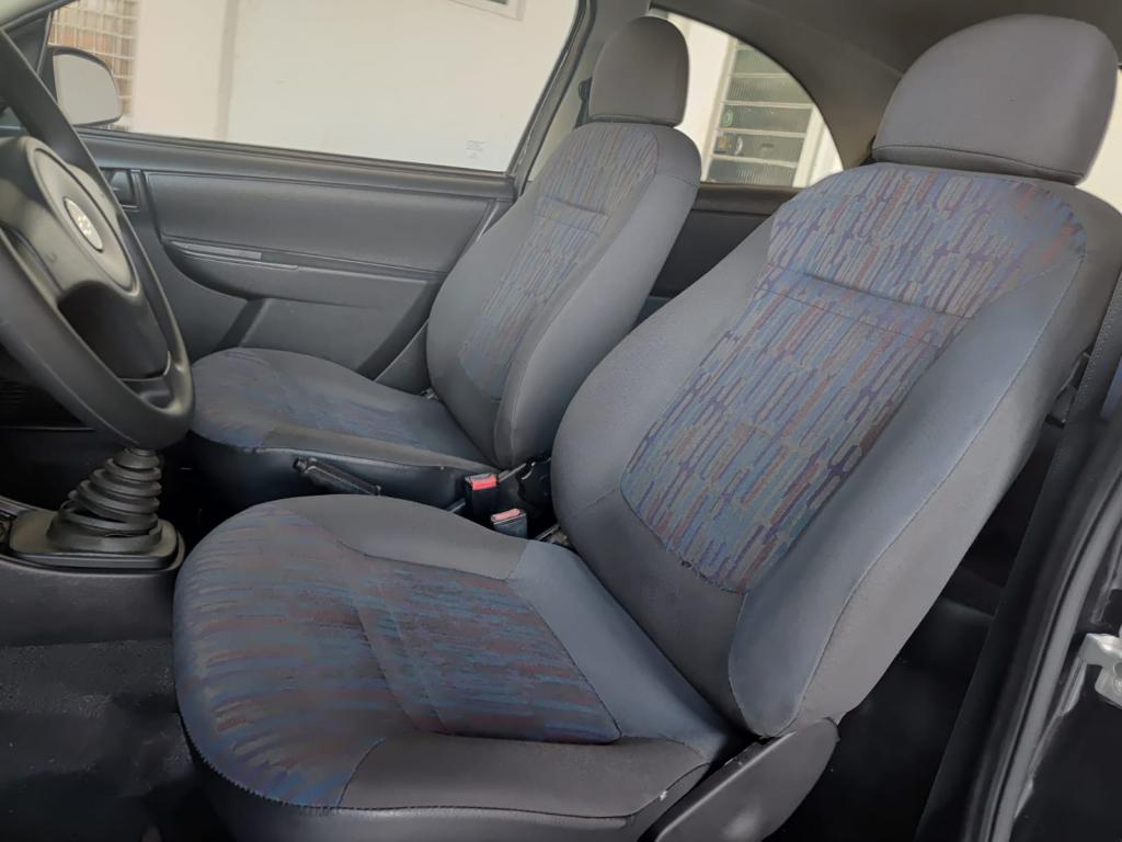 CHEVROLET Celta - Foto