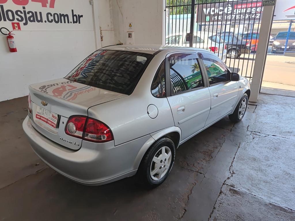 CHEVROLET Classic Sedan - Foto